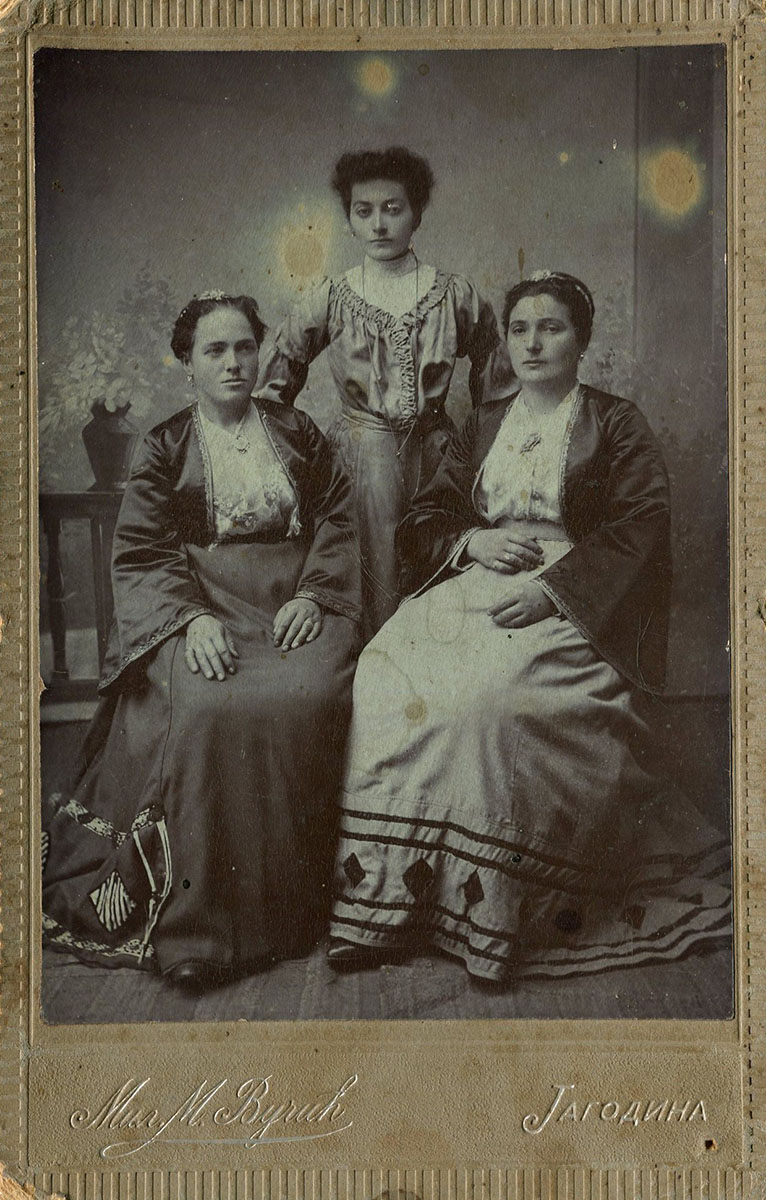 Three women from the family of Radmile Stamenković from Jagodina